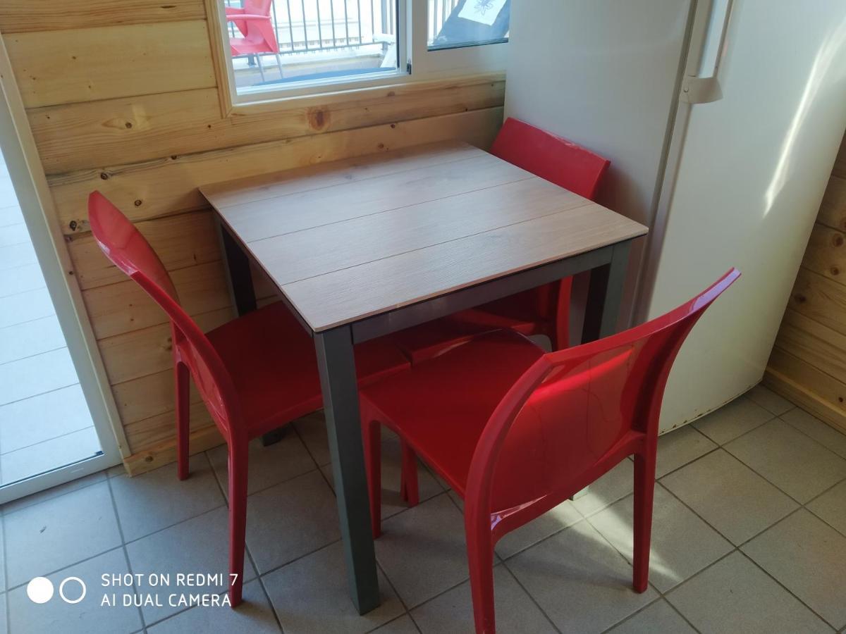 Habitacion Familiar En Un Atico Con Gran Terraza Y,Cocina ,En La Playa Буриана Екстериор снимка