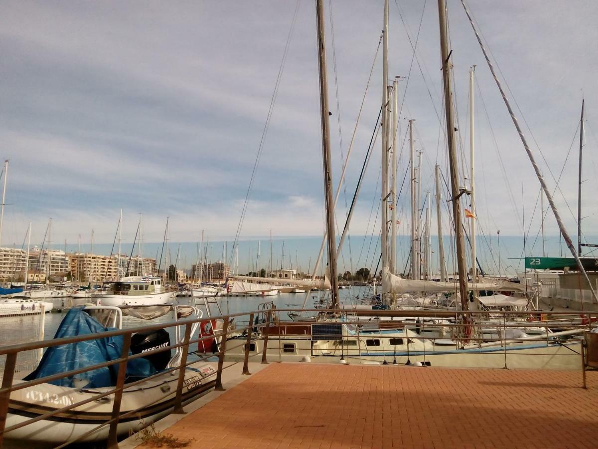 Habitacion Familiar En Un Atico Con Gran Terraza Y,Cocina ,En La Playa Буриана Екстериор снимка