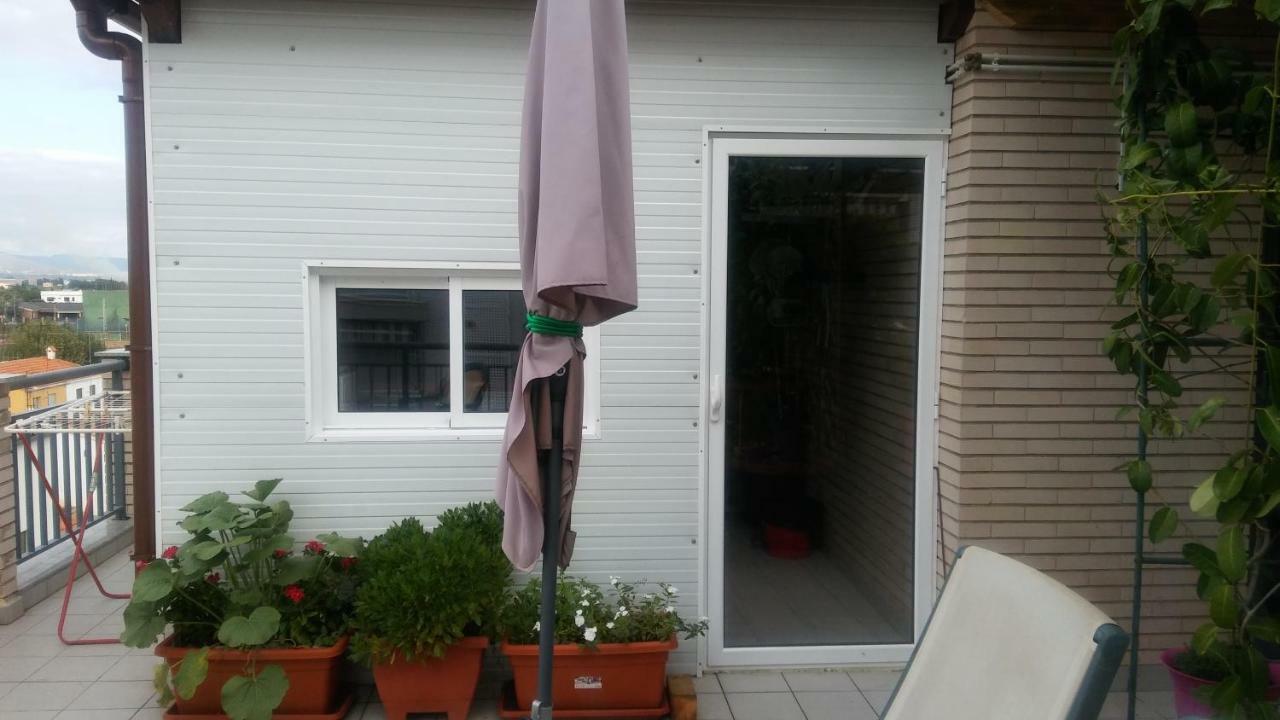 Habitacion Familiar En Un Atico Con Gran Terraza Y,Cocina ,En La Playa Буриана Екстериор снимка